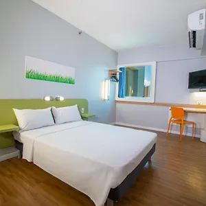 *** Hotel Ibis Budget De Iracema Brasil